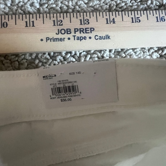 🆕Sonoma White Denim Jeans - Picture 4 of 7